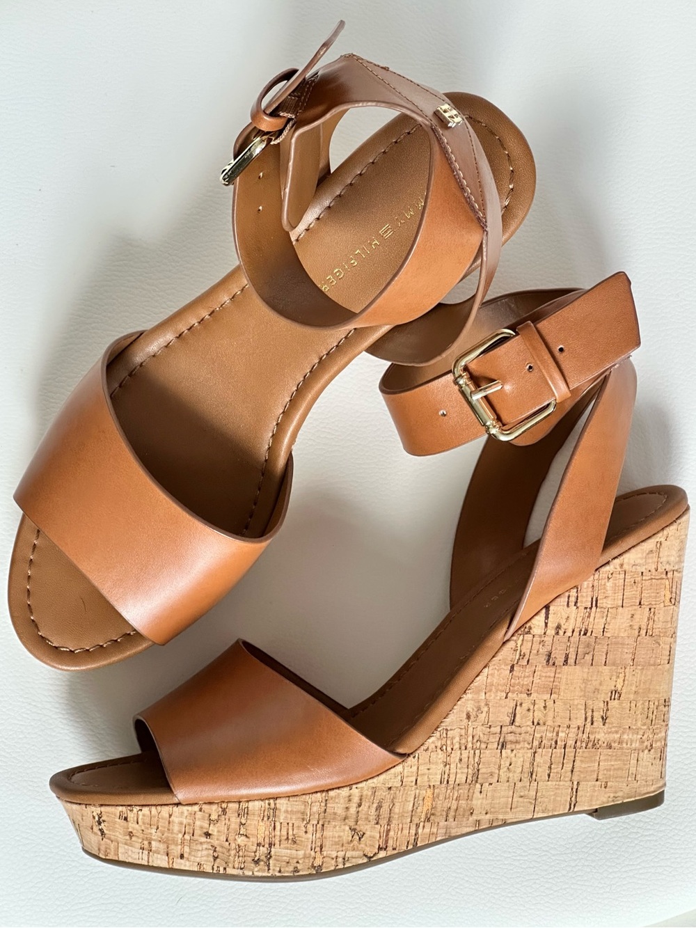 Tommy Hilfiger Tan Cork Wedge Sandals Ankle Strap Open Toe Women’s Size 7.5 M